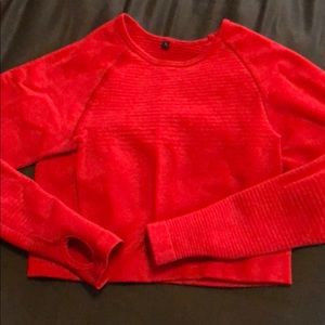 Alphalete Revival Crop Long Sleeve Size S